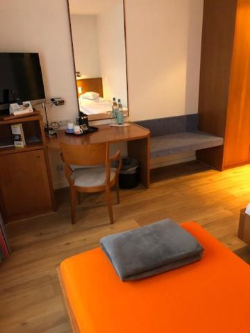 Seminar- Und Urlaubshotel Schulz Μπέργκεν Εξωτερικό φωτογραφία